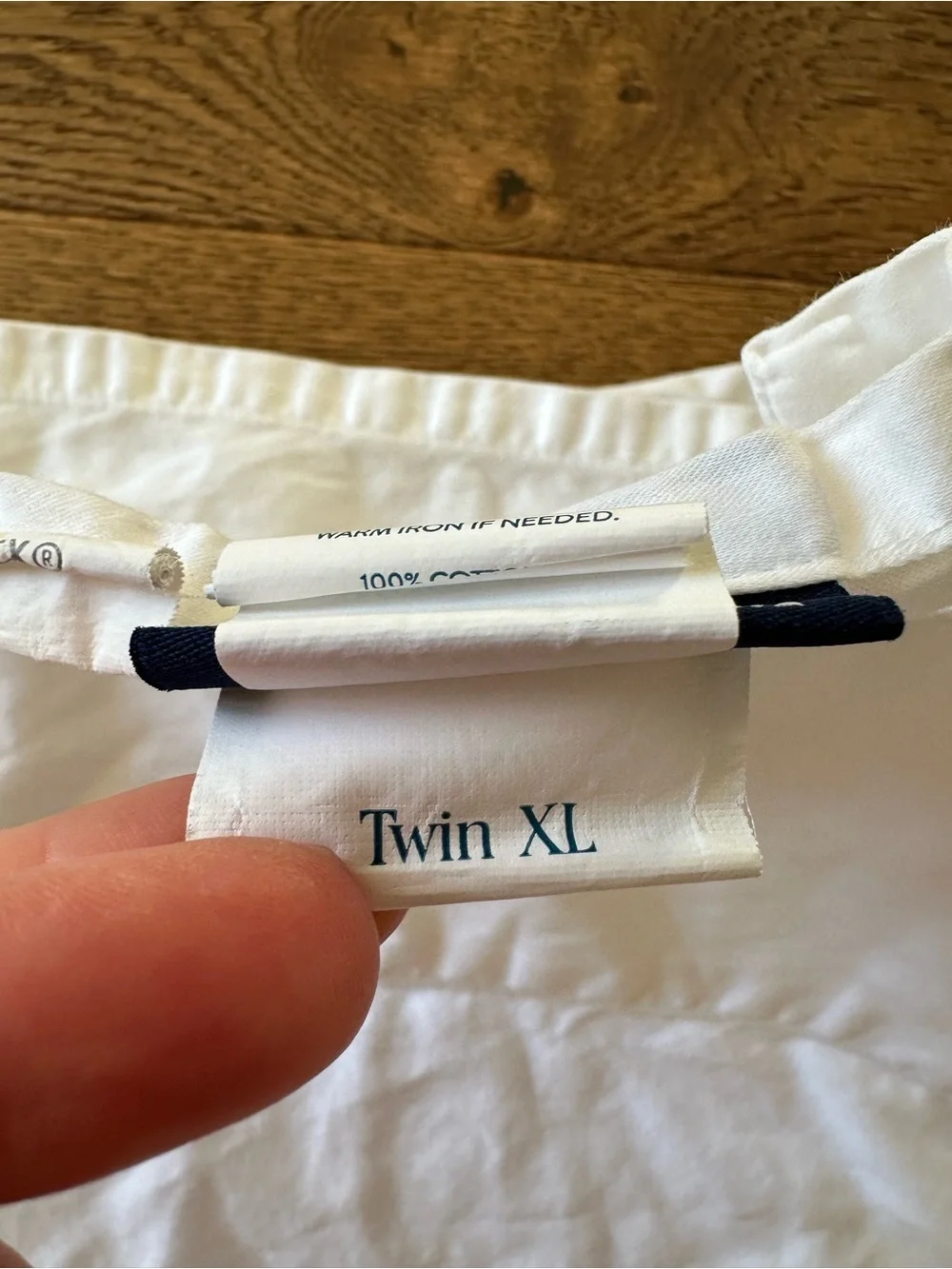 Brooklinen 100% Cotton White Flat Sheet Twin XL